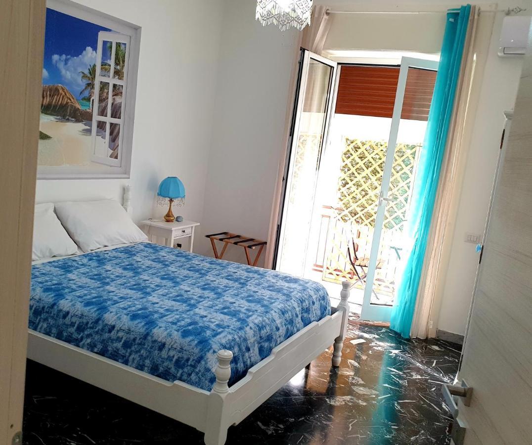 Domus Salerno Lägenhet Exteriör bild